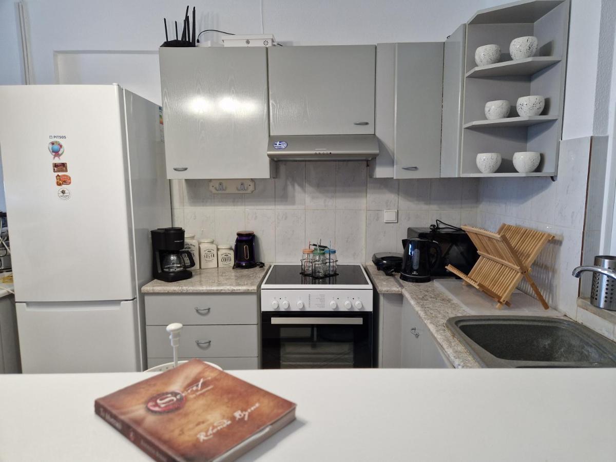 Appartamento Korinthian Sea View Nerántza Esterno foto