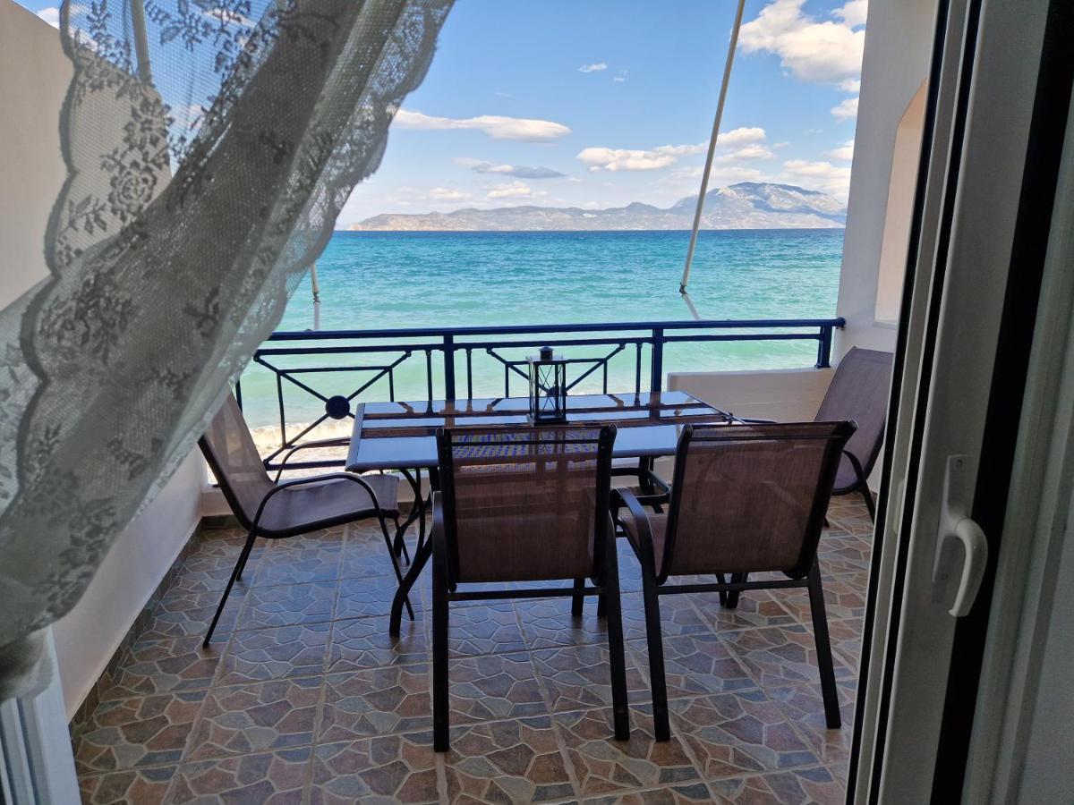 Appartamento Korinthian Sea View Nerántza Esterno foto