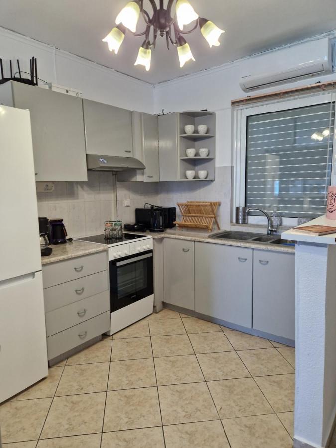 Appartamento Korinthian Sea View Nerántza Esterno foto
