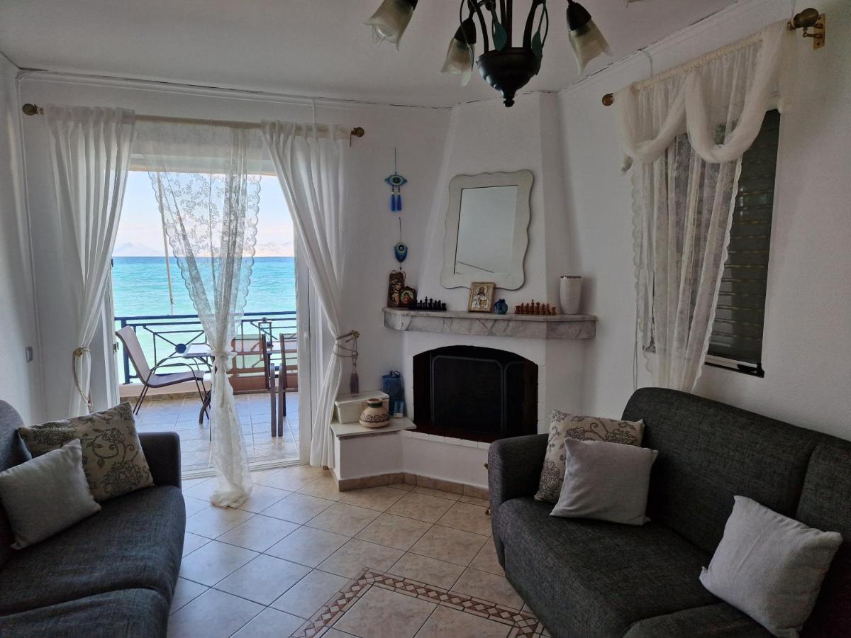 Appartamento Korinthian Sea View Nerántza Esterno foto